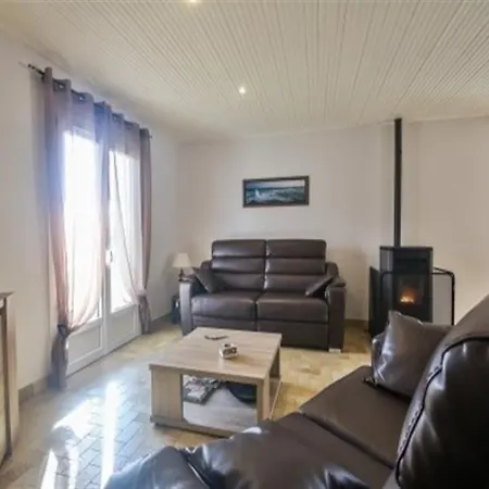 House - *